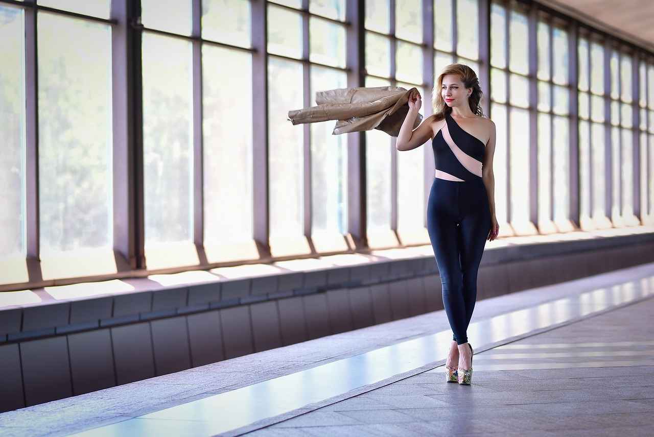 Subway Surfers Halloween: What to Expect 5 5. Themed Environments and Visuals